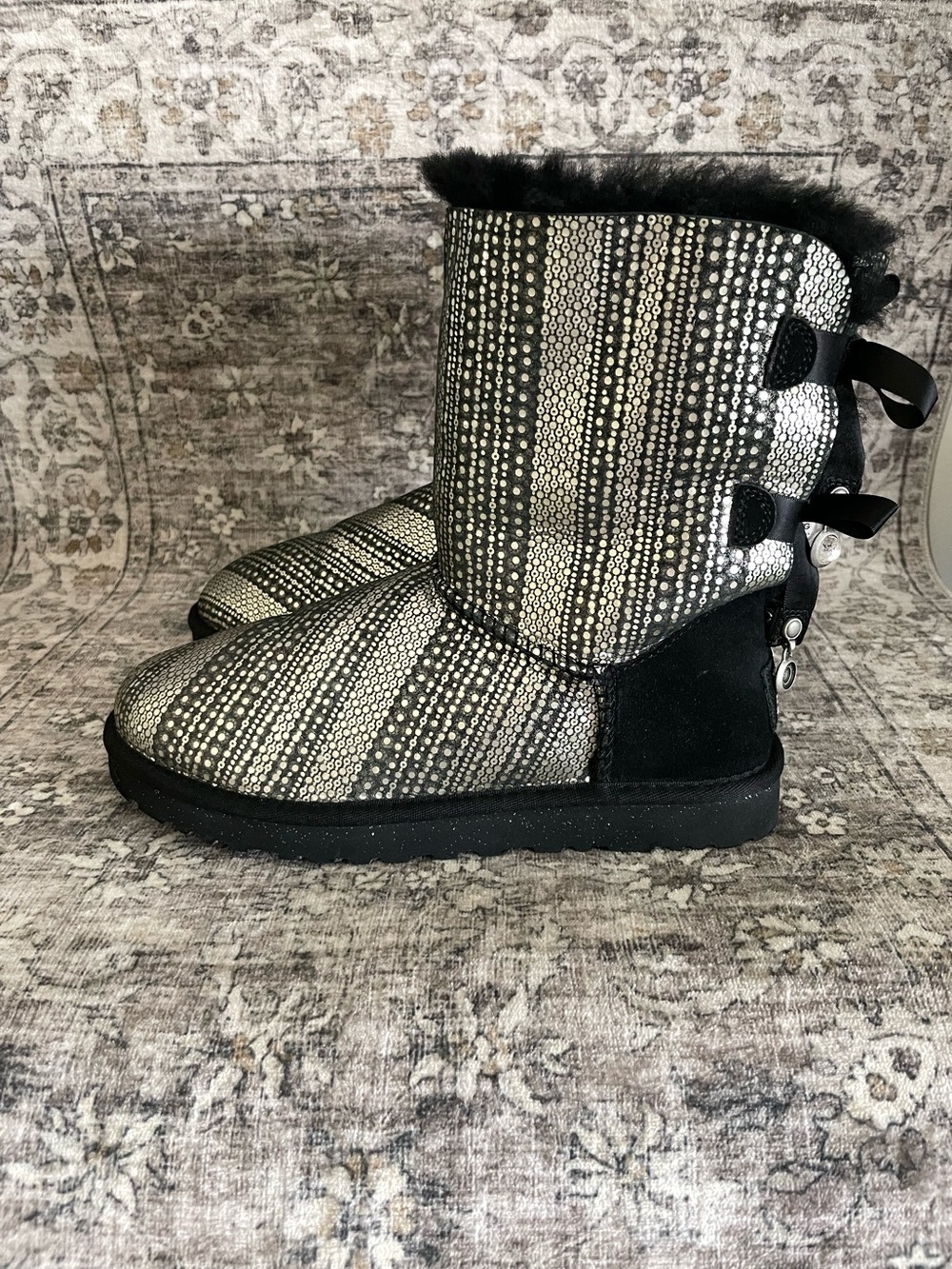 UGG Bailey Bow Constellation Bling Boots Crystals Glitter Bedazzled RARE